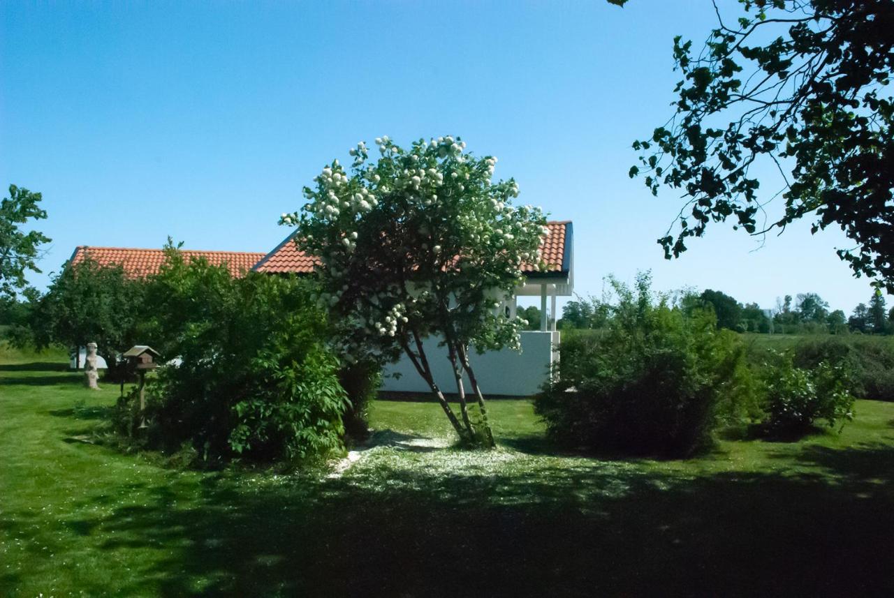 Nordana Gard Strö